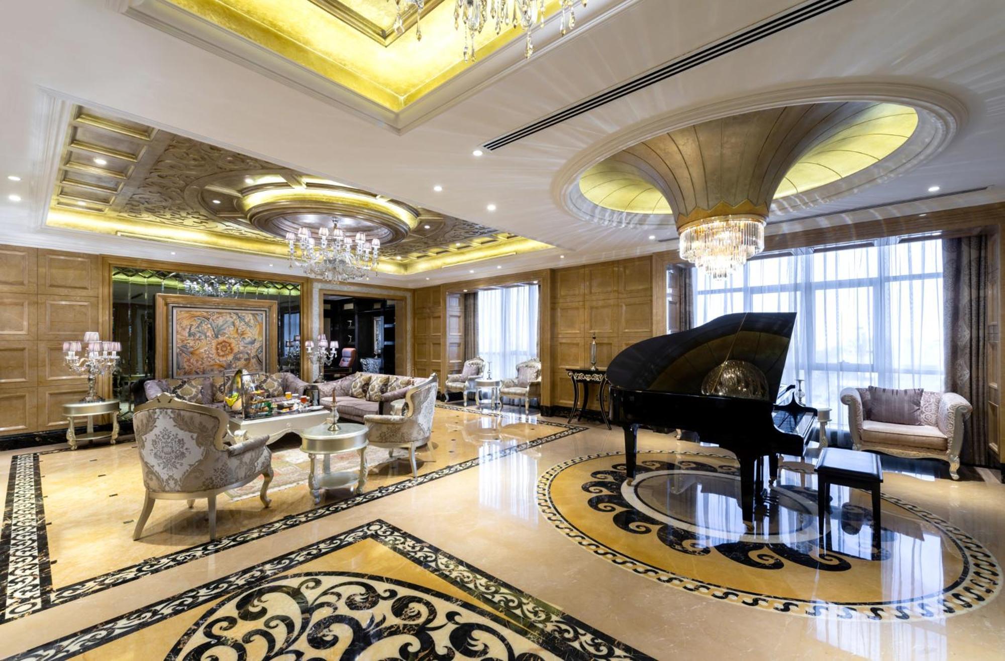 Narcissus Riyadh Hotel & Spa Exterior foto The lobby of the hotel