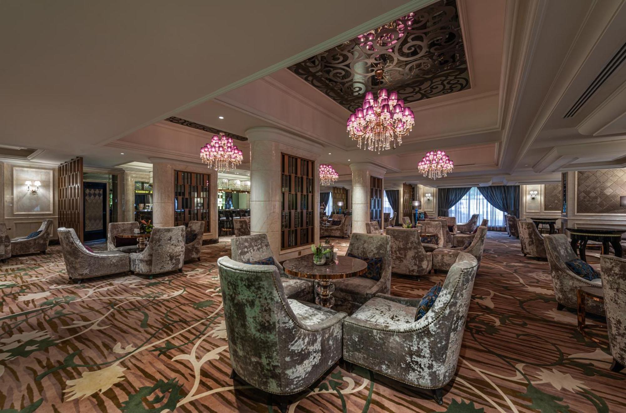 Narcissus Riyadh Hotel & Spa Exterior foto The lobby of the hotel
